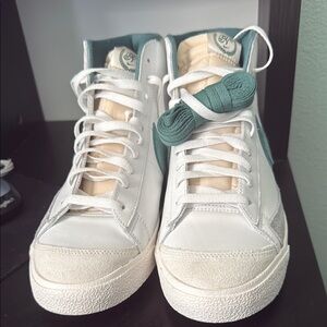 Nike White and Green High-Top Sneakers